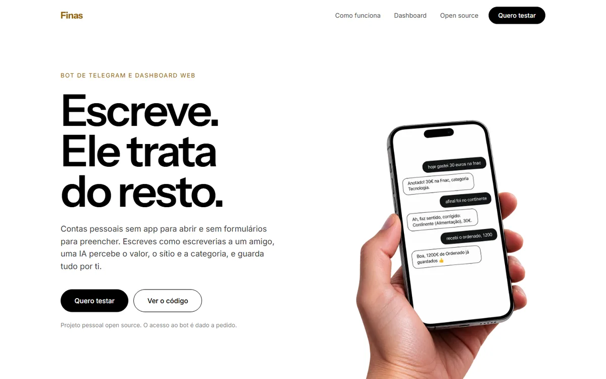 Página inicial do Finas com uma conversa no Telegram num telemóvel